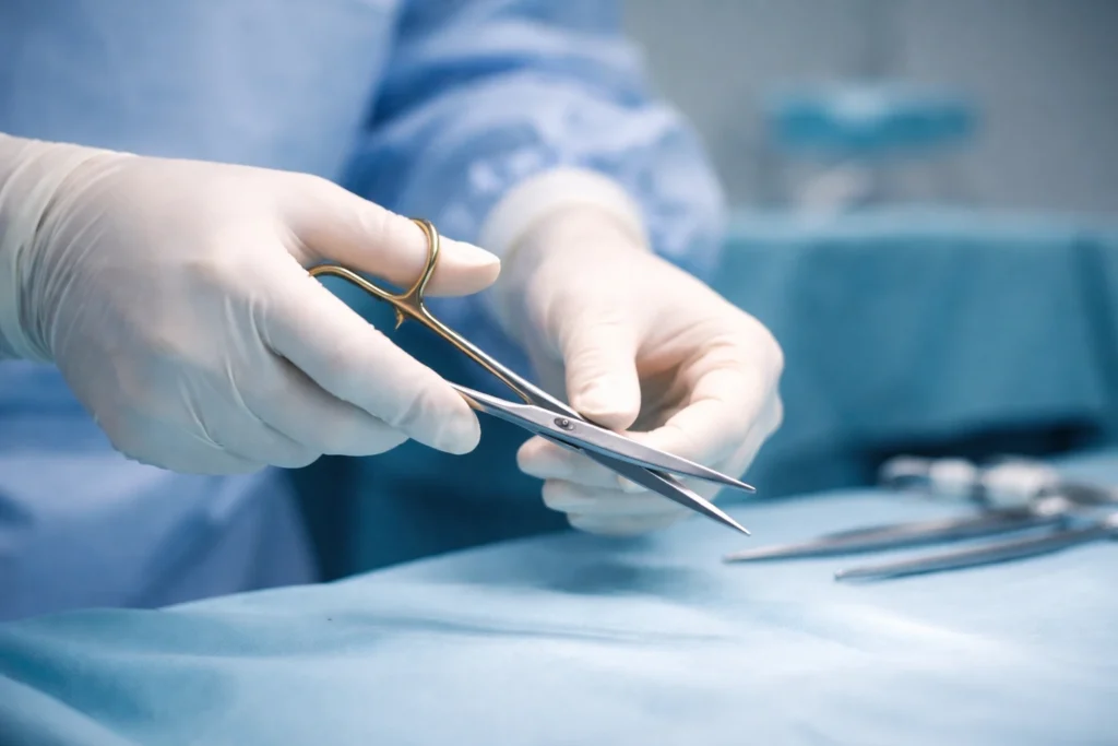 Instrumental imprescindible para manejar tejido blando con precisión 1 instrumental para tejido blando